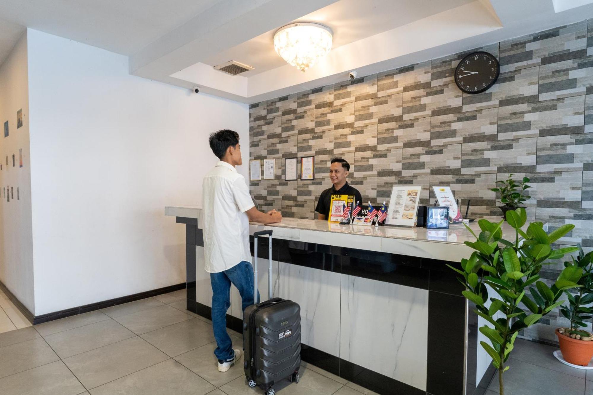 Pertama Lodge ตาวาอู ภายนอก รูปภาพ